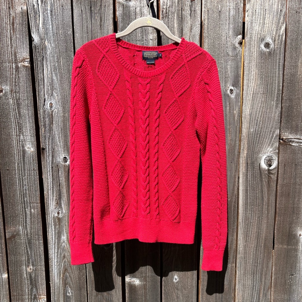 Pendleton red cable knit sweater size small